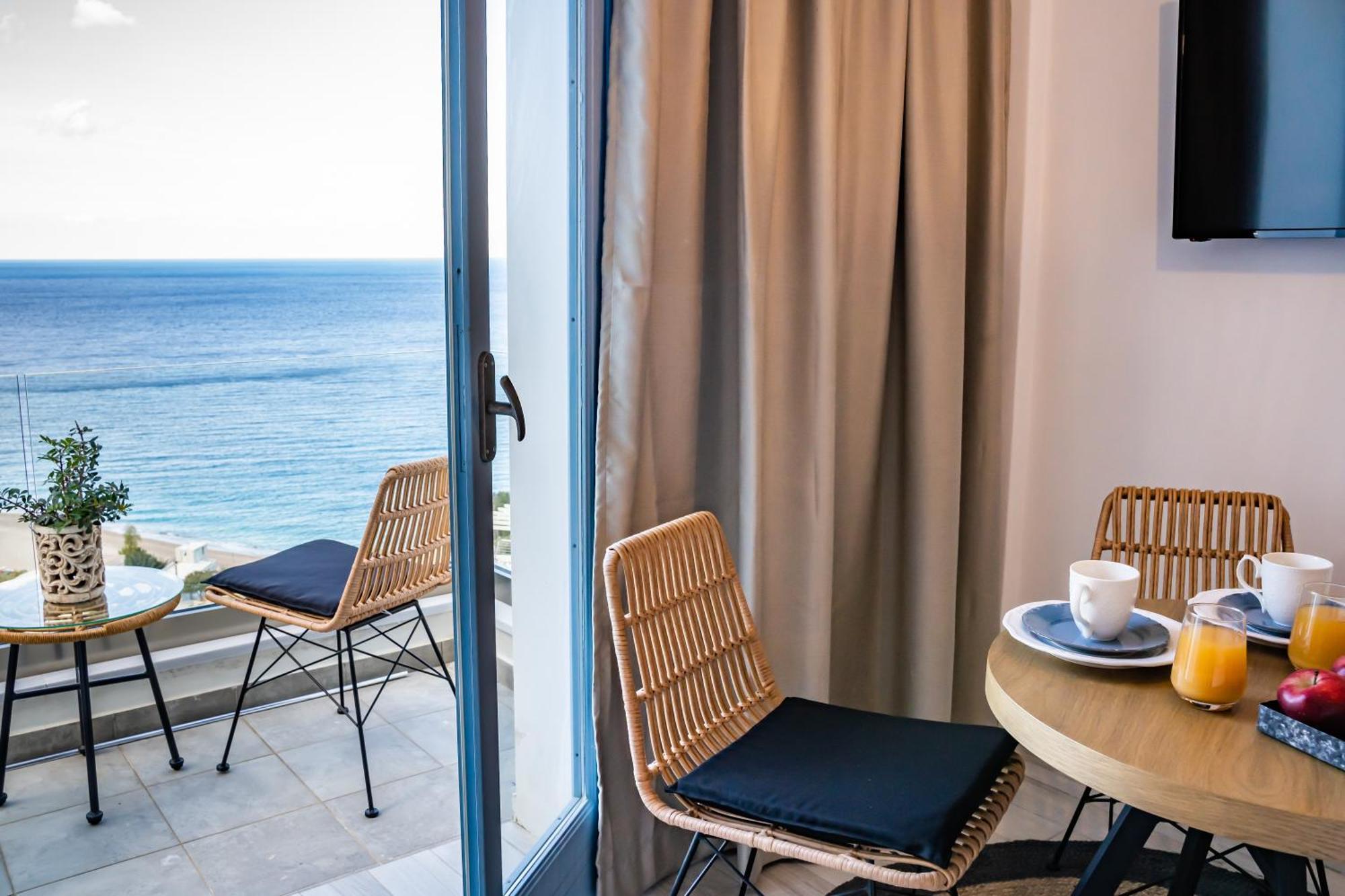 Yploui Suites Karpathos Exterior foto