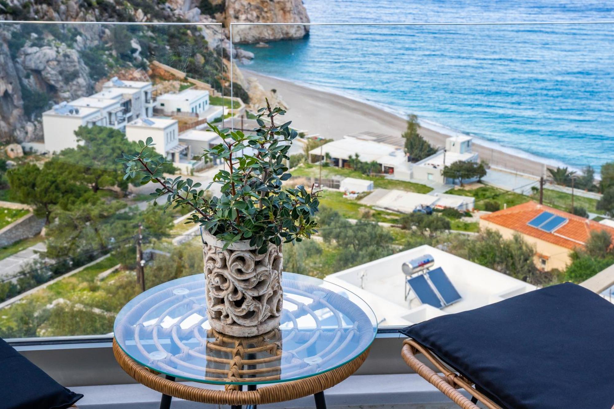 Yploui Suites Karpathos Exterior foto