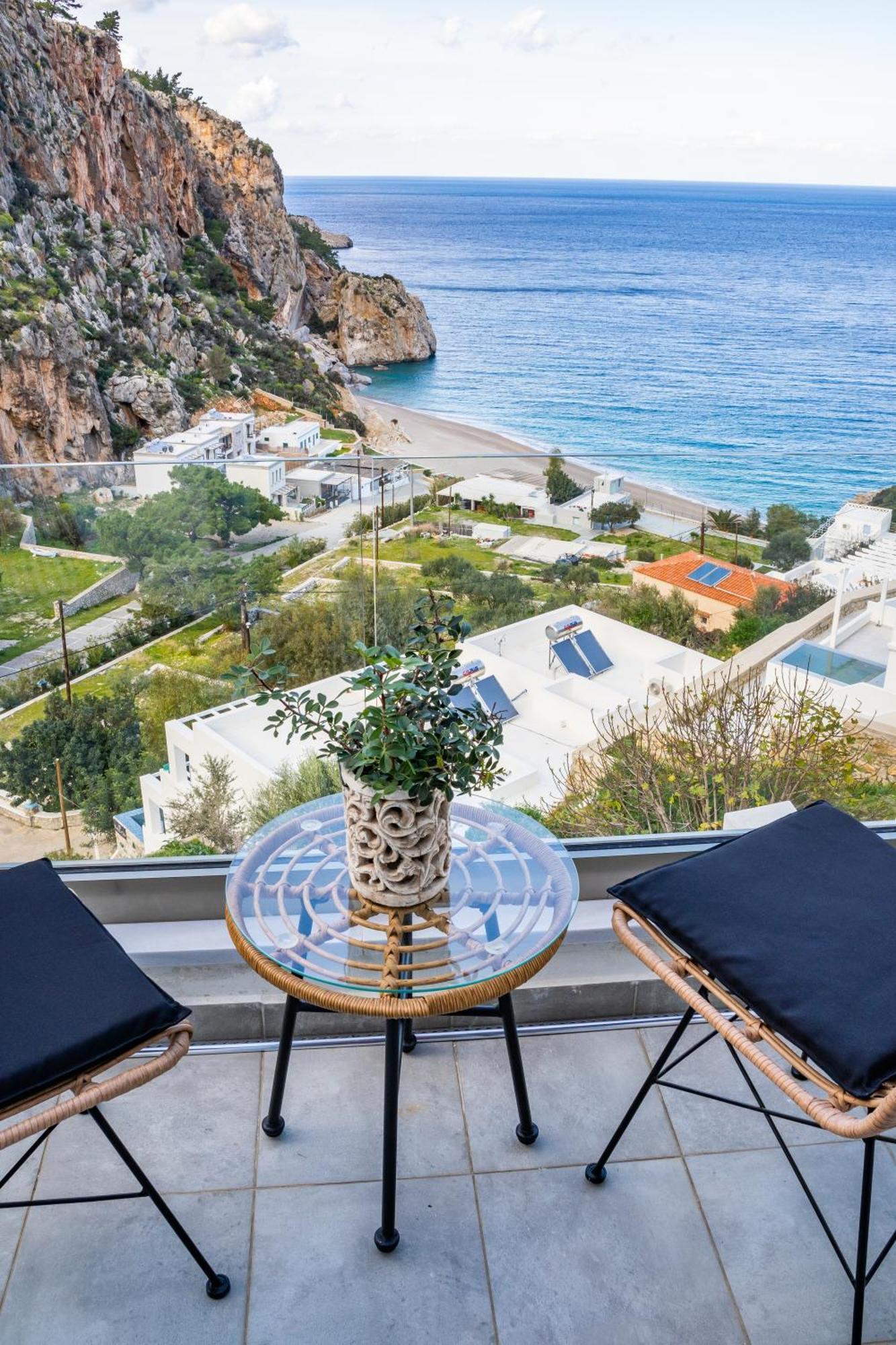 Yploui Suites Karpathos Exterior foto