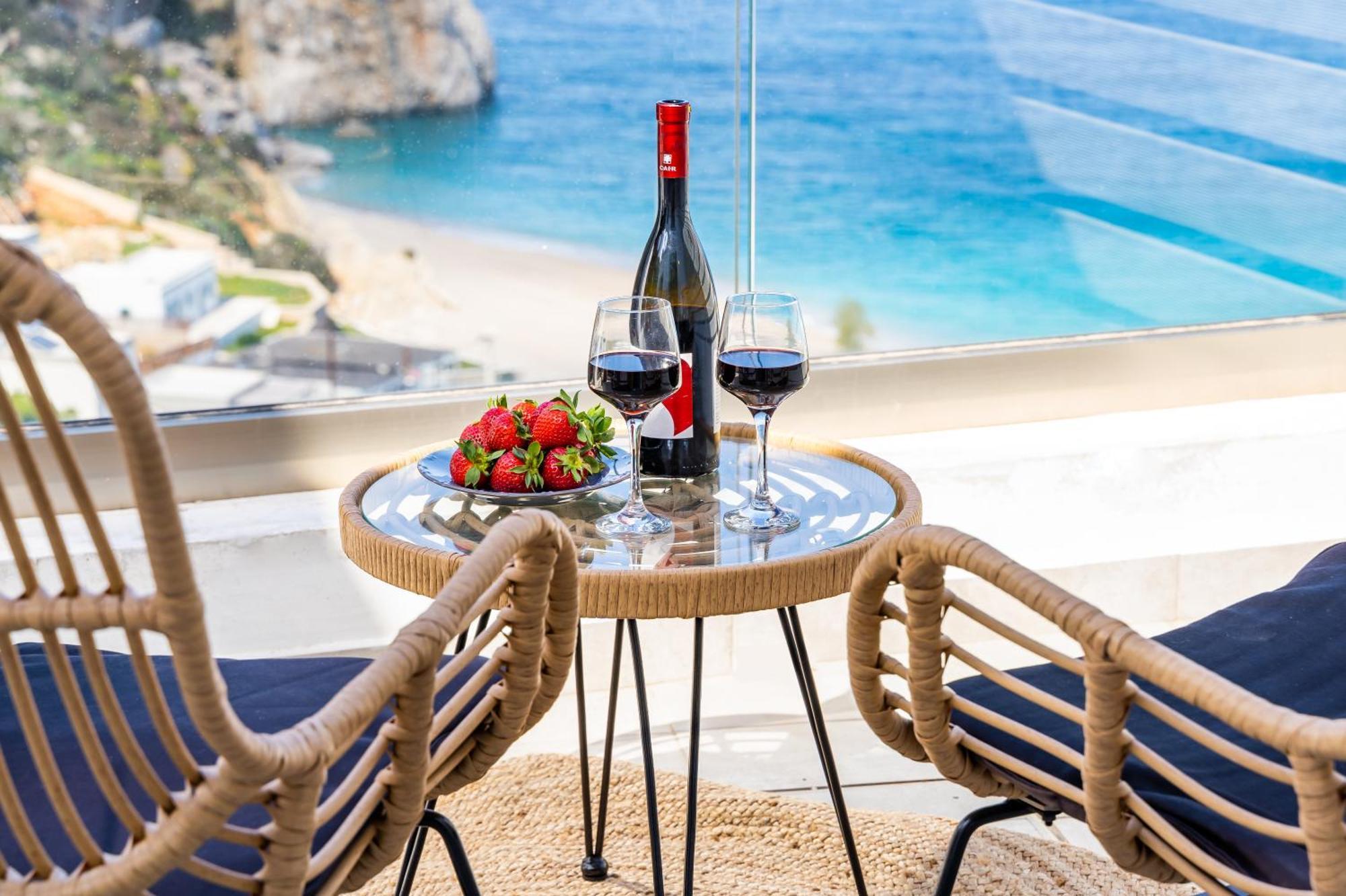 Yploui Suites Karpathos Exterior foto